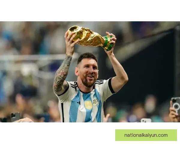 梅西持续引领金球奖历史，连获奖项数创赛事新纪录持竞争力。